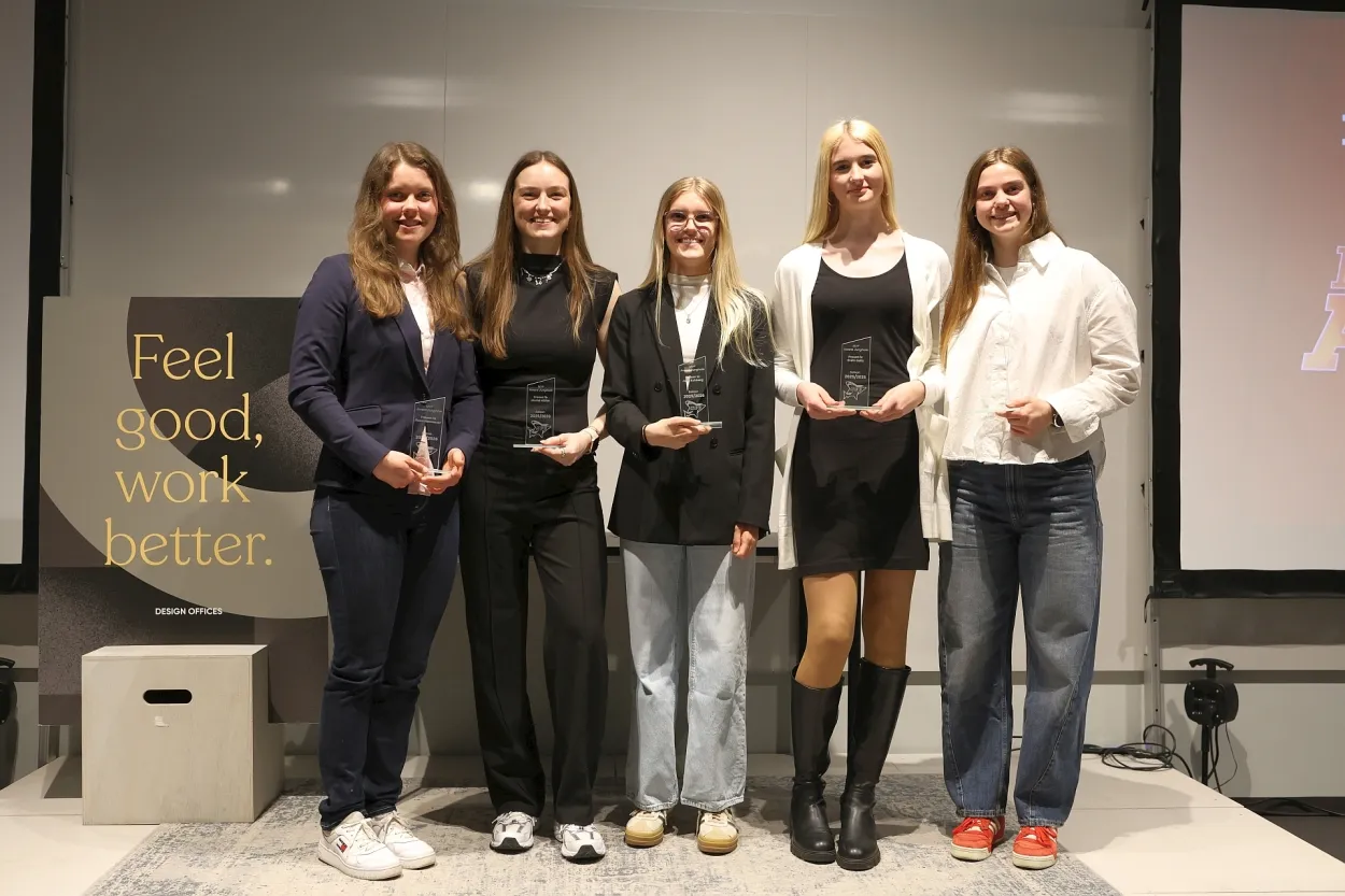 Die MVPs der Junghaie-Frauen: Fiona Hennesser, Muriel Müller, Julia Kohberg,