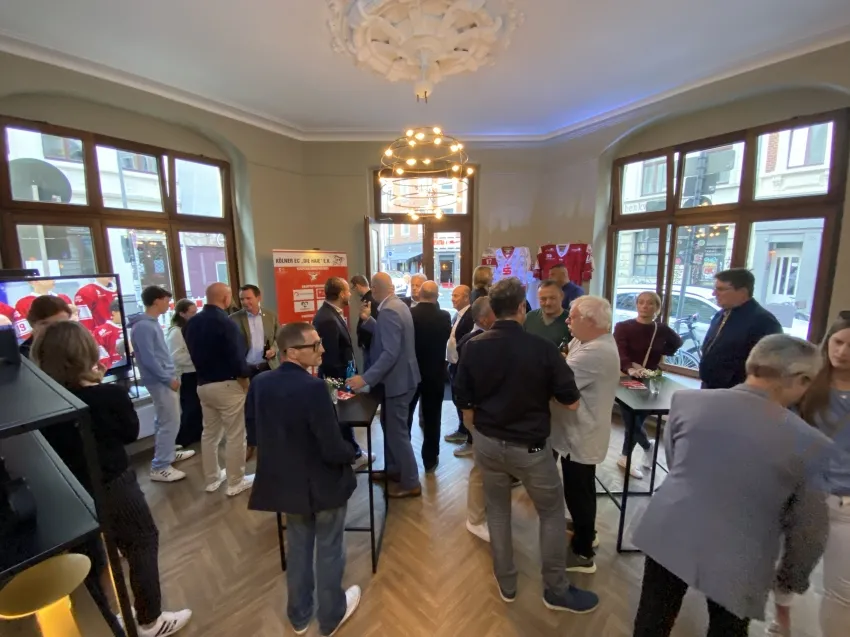 Leider keine Bildbeschreibung für img_0192.jpg vorhanden.