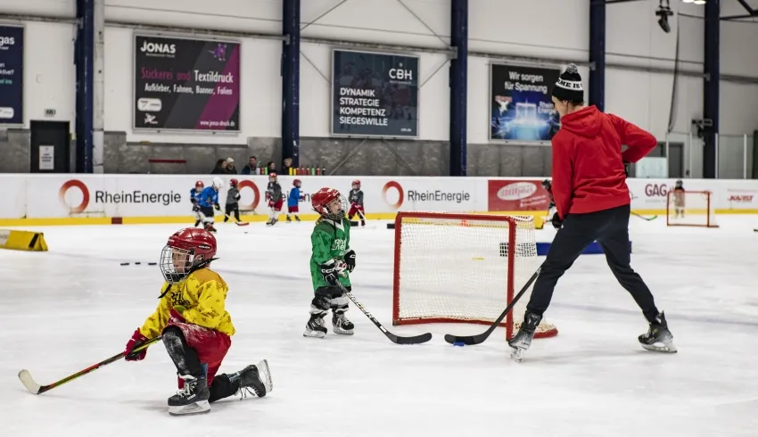 Leider keine Bildbeschreibung für laufschule_2024_8.jpg vorhanden.