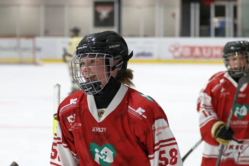 Leider keine Bildbeschreibung für r6hk1801.jpg vorhanden.