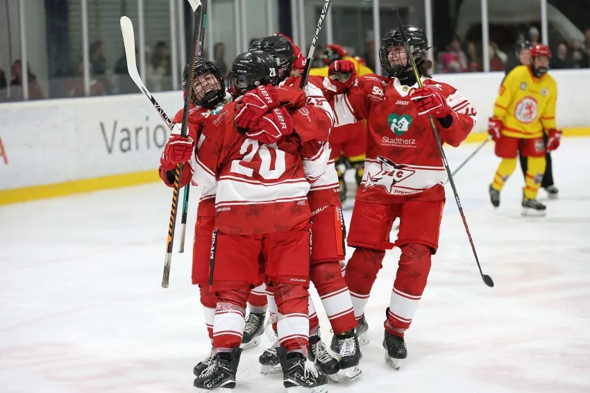 Leider keine Bildbeschreibung für r6hk7083.jpg vorhanden.