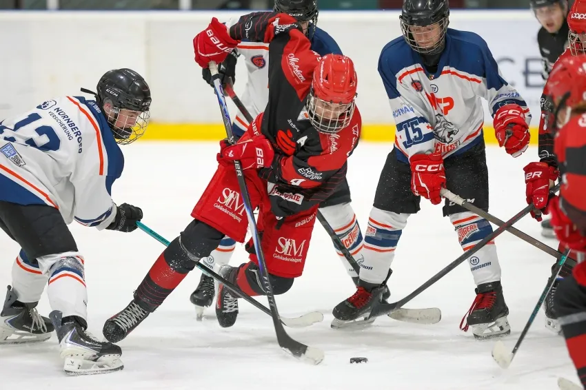 Leider keine Bildbeschreibung für r6hk4852-2.jpg vorhanden.